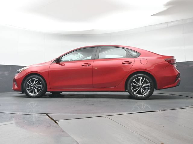 Used 2022 Kia Forte LXS w/ LXS Technology Package FWD image 23