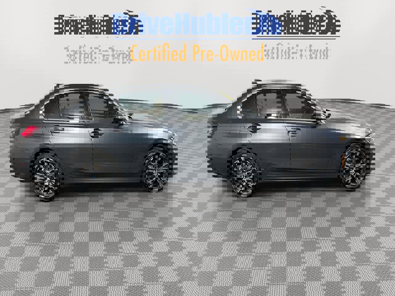 Used 2022 BMW 330i xDrive Sedan w/ Driving Assistance Package image 9