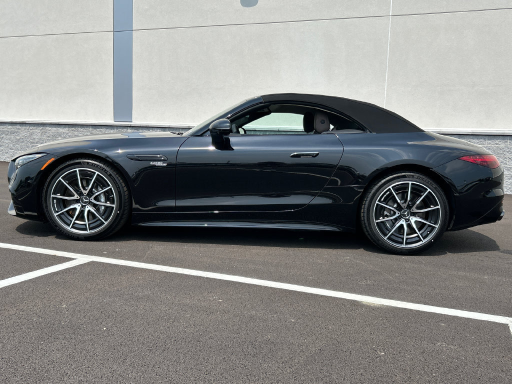 New 2027 Mercedes-Benz SL 43 AMG image 4