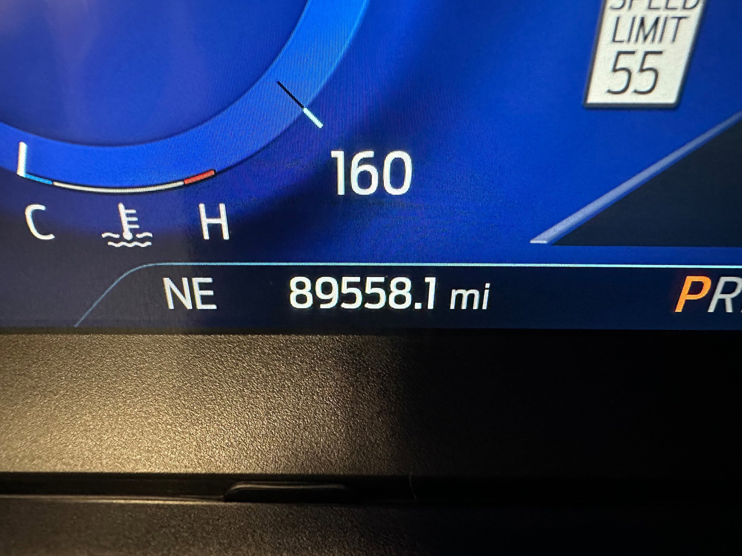 Used 2021 Ford Explorer Platinum w/ Equipment Group 601A AWD/4WD image 27