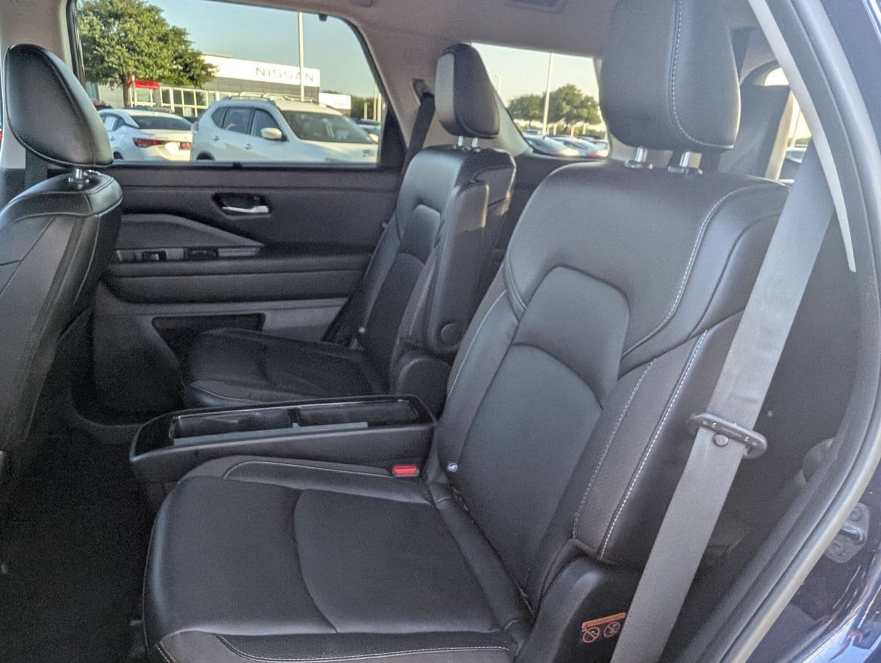 Certified 2023 Nissan Pathfinder SL w/ SL Premium Package FWD image 28