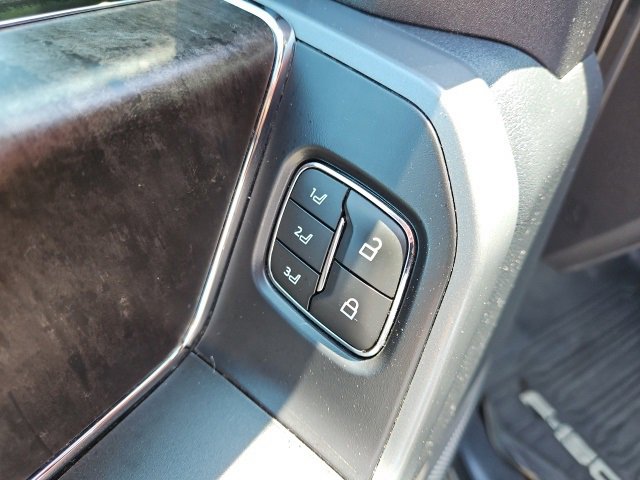 Used 2021 Ford F150 Lariat w/ Max Trailer Tow Package image 15