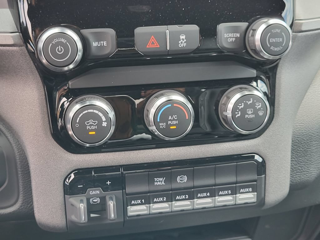 New 2026 RAM 2500 Tradesman AWD/4WD image 20