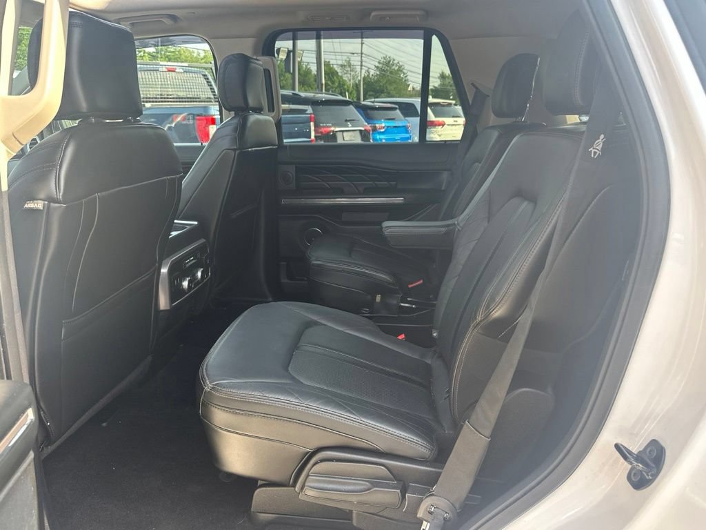 Used 2019 Ford Expedition Platinum AWD/4WD image 33