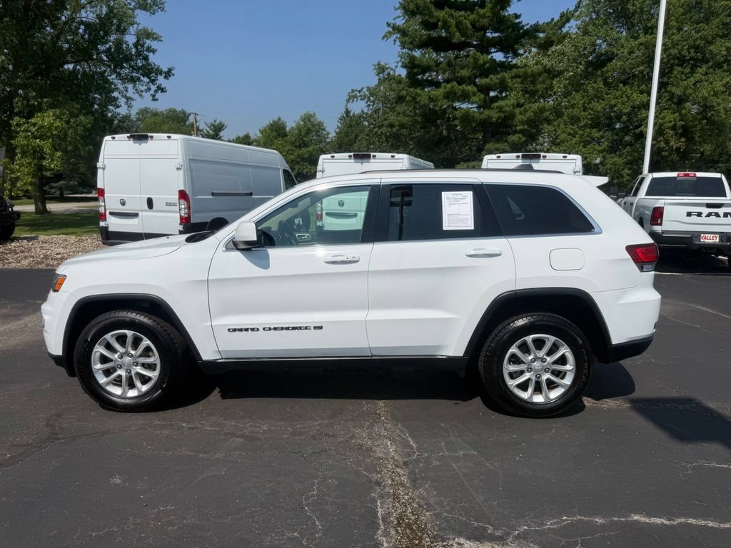 Certified 2022 Jeep Grand Cherokee Laredo E AWD/4WD image 8