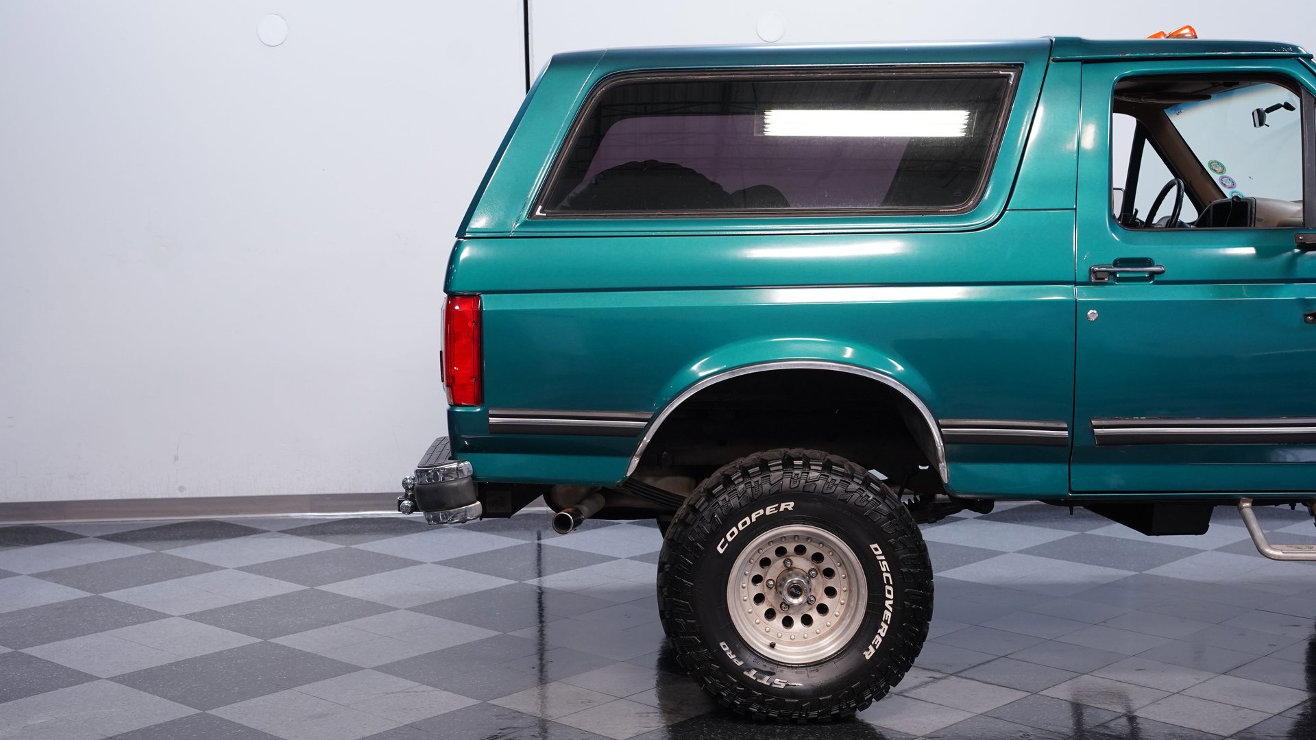 Used 1989 Ford Bronco image 25