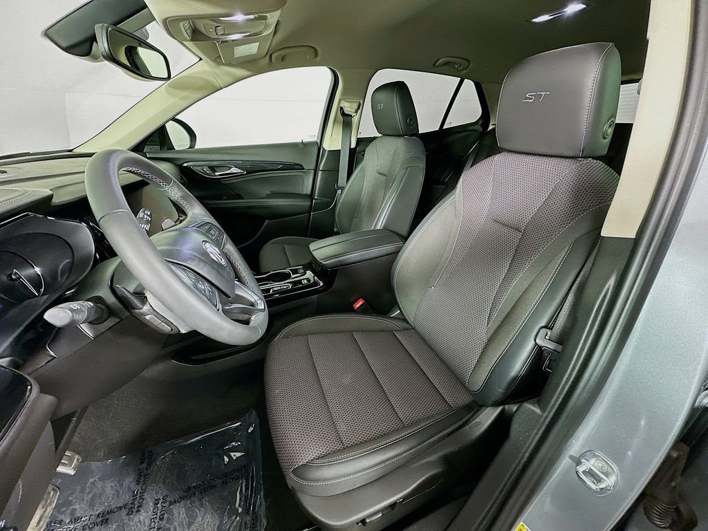 Used 2023 Buick Envision Preferred w/ Sport Touring Package image 27