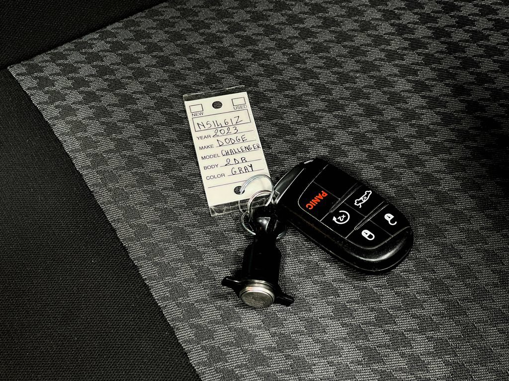Used 2023 Dodge Challenger GT RWD image 39
