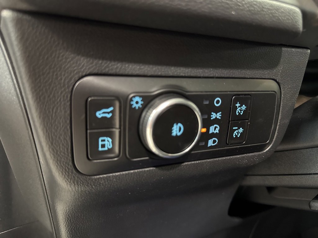 New 2025 Ford Escape SE w/ Class II Trailer Tow Package image 20