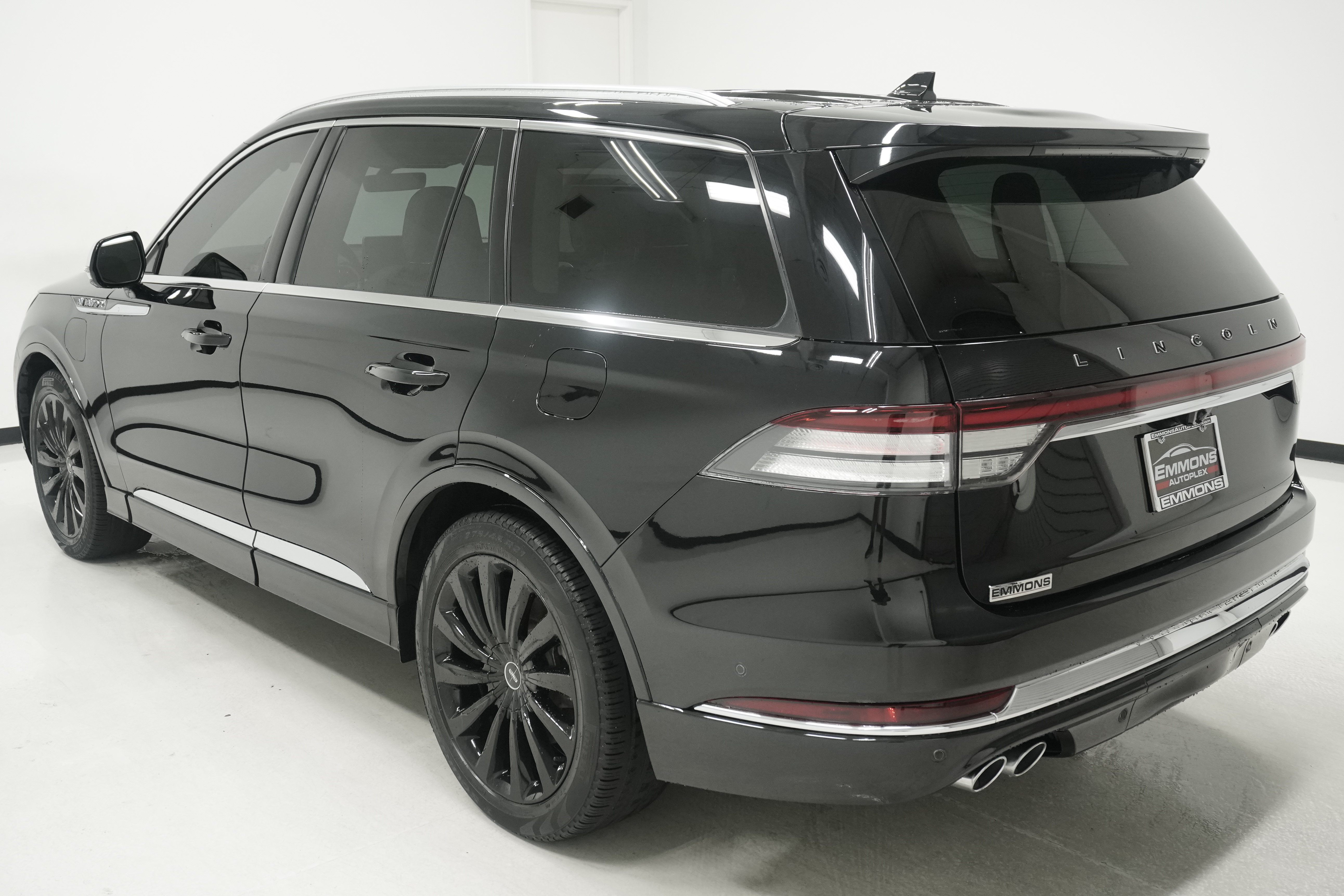 Used 2020 Lincoln Aviator Black Label Grand Touring w/ Class IV Trailer Tow Package AWD/4WD image 6