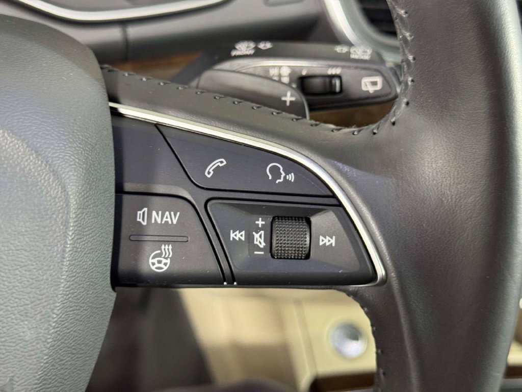Used 2019 Audi Q5 2.0T Premium Plus AWD/4WD image 22