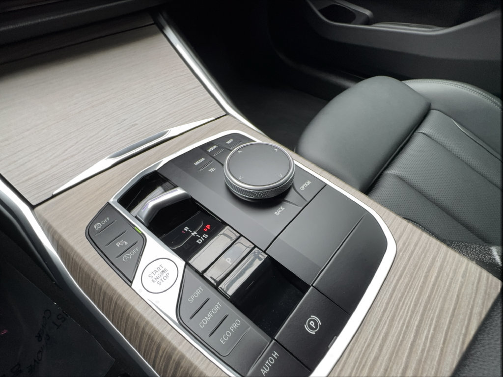 Used 2025 BMW 330i Sedan RWD image 48