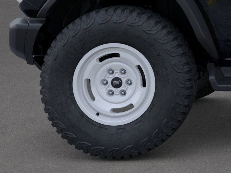 New 2025 Ford Bronco Heritage Edition image 21