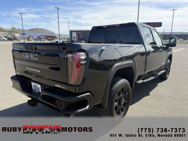 Used 2024 GMC Sierra 2500 AT4 w/ AT4 Premium Plus Package image 7