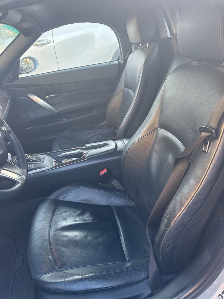 Used 2008 BMW Z4 3.0i image 5