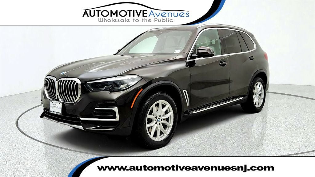 Used 2022 BMW X5 xDrive40i w/ Premium Package