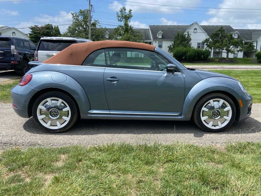 Used 2019 Volkswagen Beetle 2.0T Final Edition SEL FWD image 6