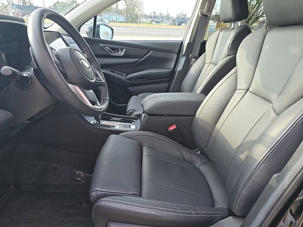 Certified 2025 Subaru Ascent Limited image 6