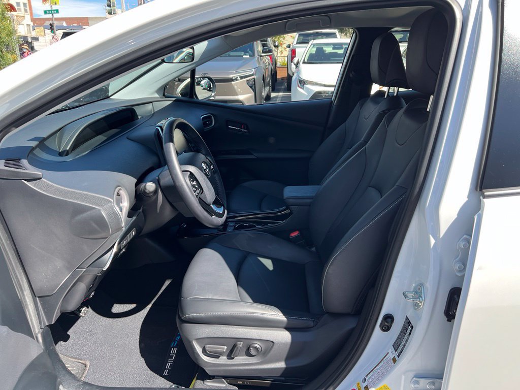Certified 2022 Toyota Prius Prime XLE FWD image 14