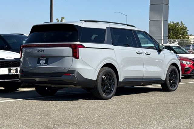 New 2027 Kia Carnival EX w/ Dark Edition Package FWD image 5