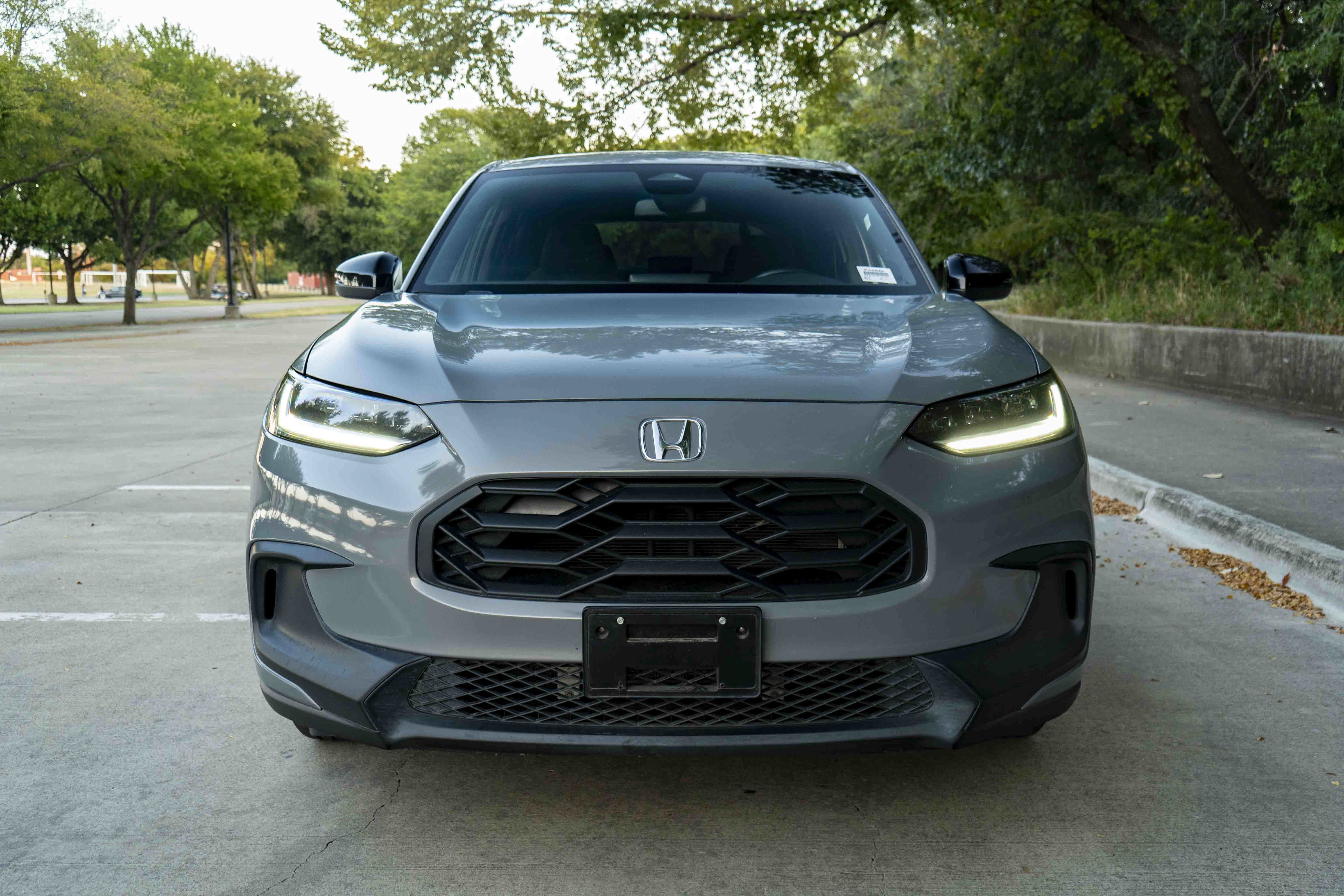 Certified 2025 Honda HR-V Sport image 3