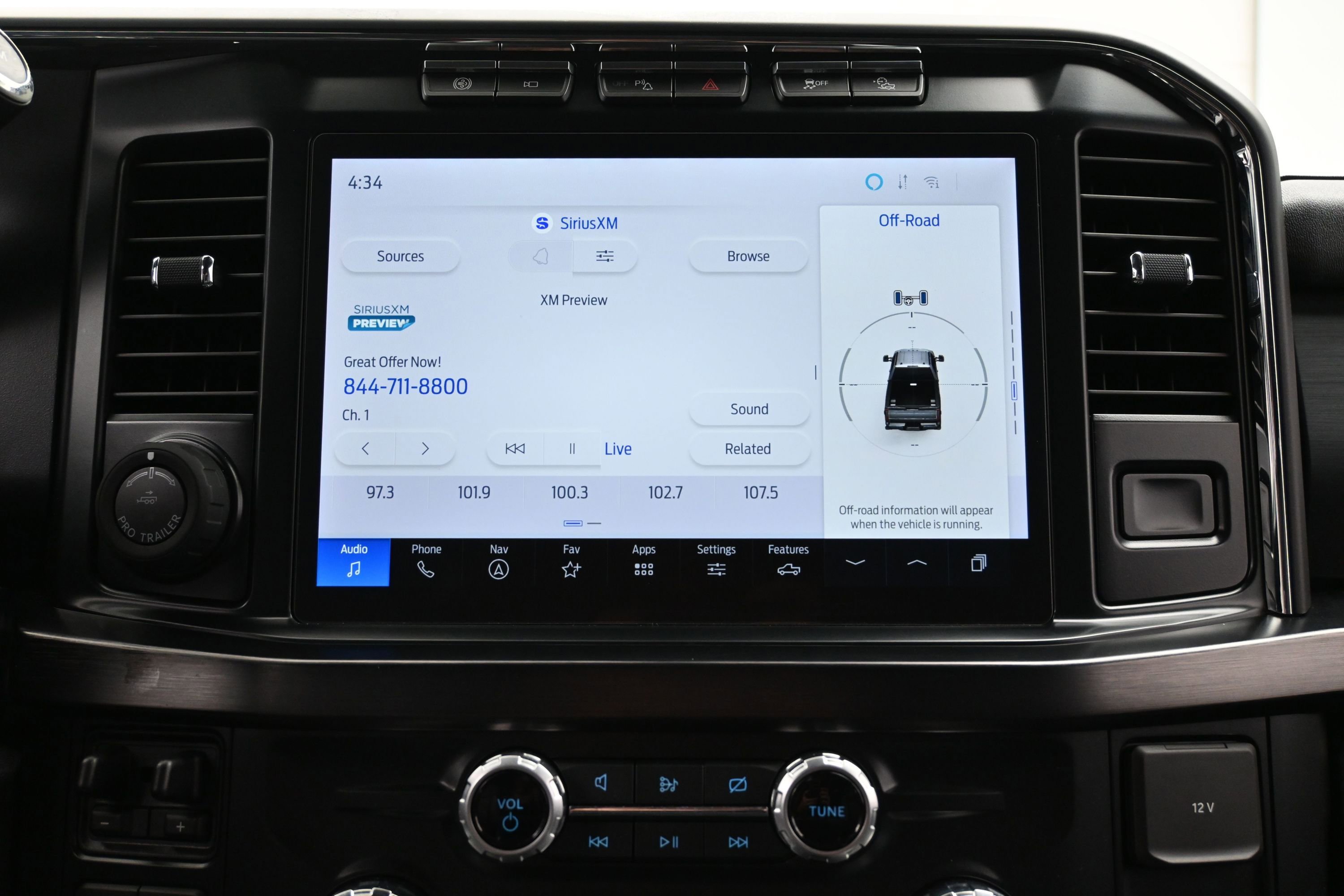 Used 2023 Ford F250 Lariat w/ Lariat Ultimate Package AWD/4WD image 35