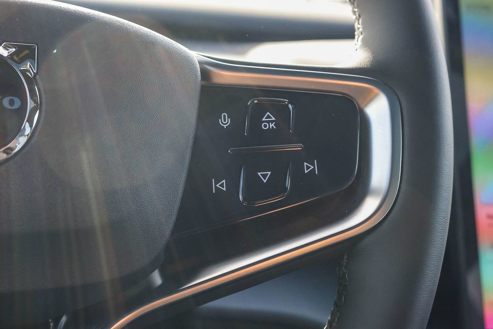 New 2026 Volvo EX30 Plus w/ Climate Package image 33