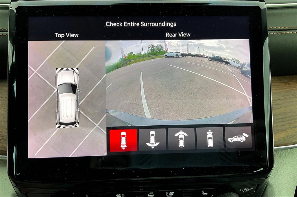 Used 2021 Jeep Grand Cherokee L Summit w/ Luxury Tech Group V image 21