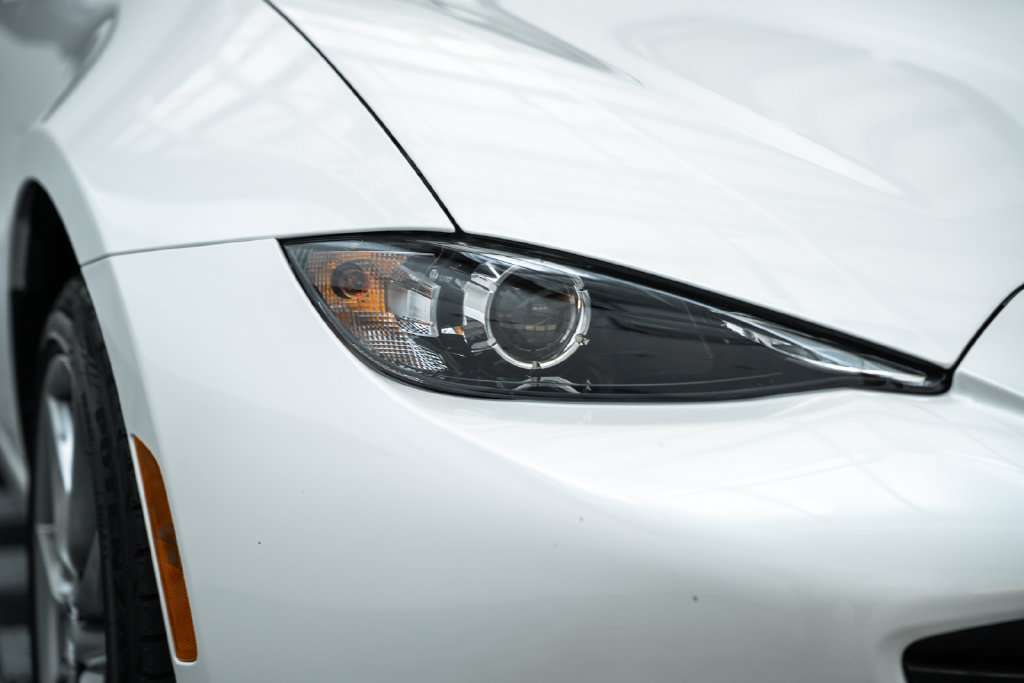 Used 2023 MAZDA MX-5 Miata Grand Touring w/ Weather Package RWD image 10