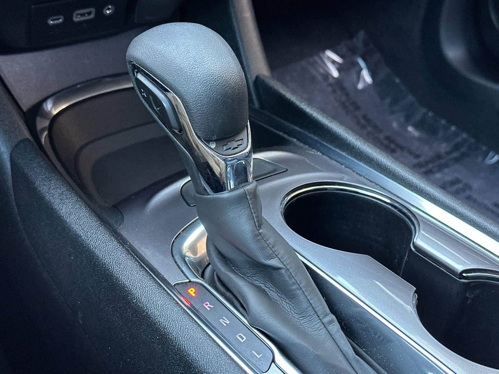 Used 2023 Chevrolet Malibu LT FWD image 19