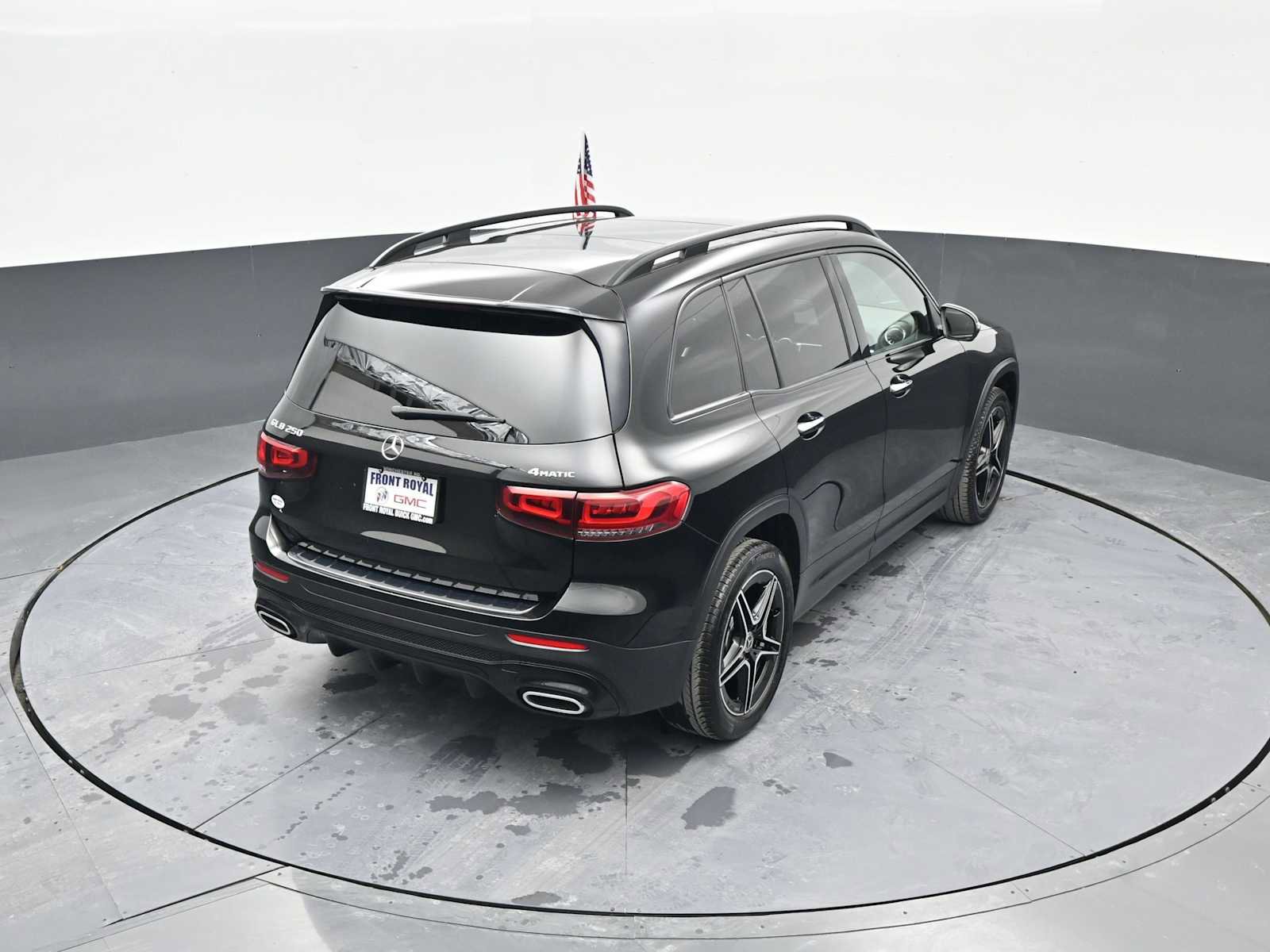 Used 2022 Mercedes-Benz GLB 250 4MATIC image 31