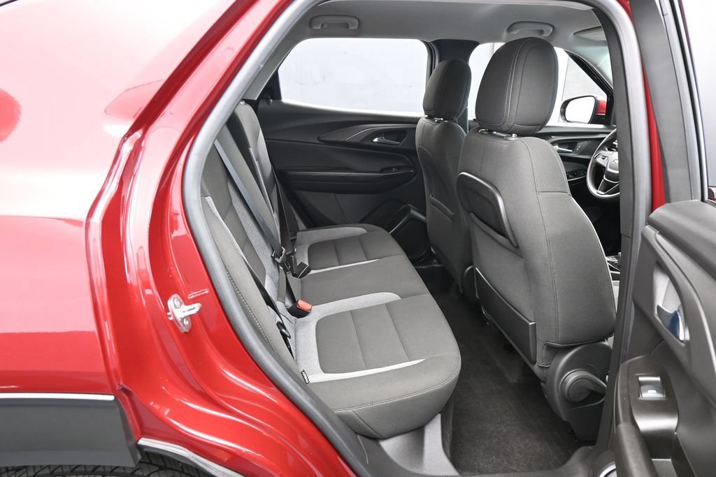 Used 2023 Chevrolet TrailBlazer LT w/ Convenience Package FWD image 35