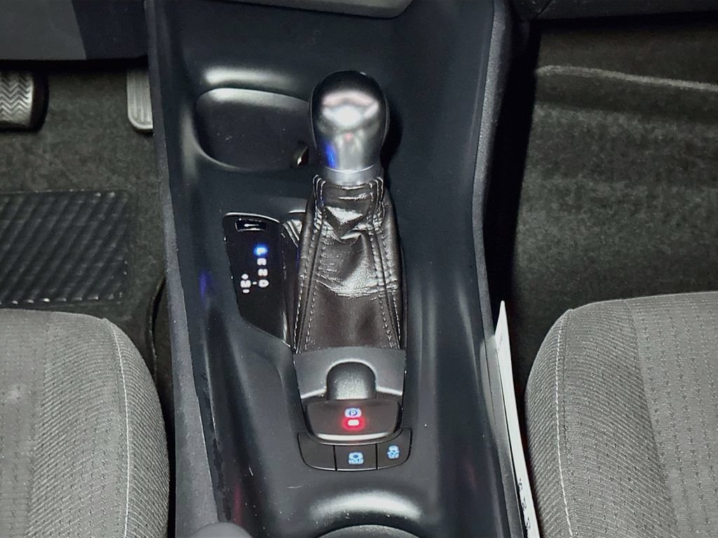Used 2018 Toyota C-HR XLE FWD image 14