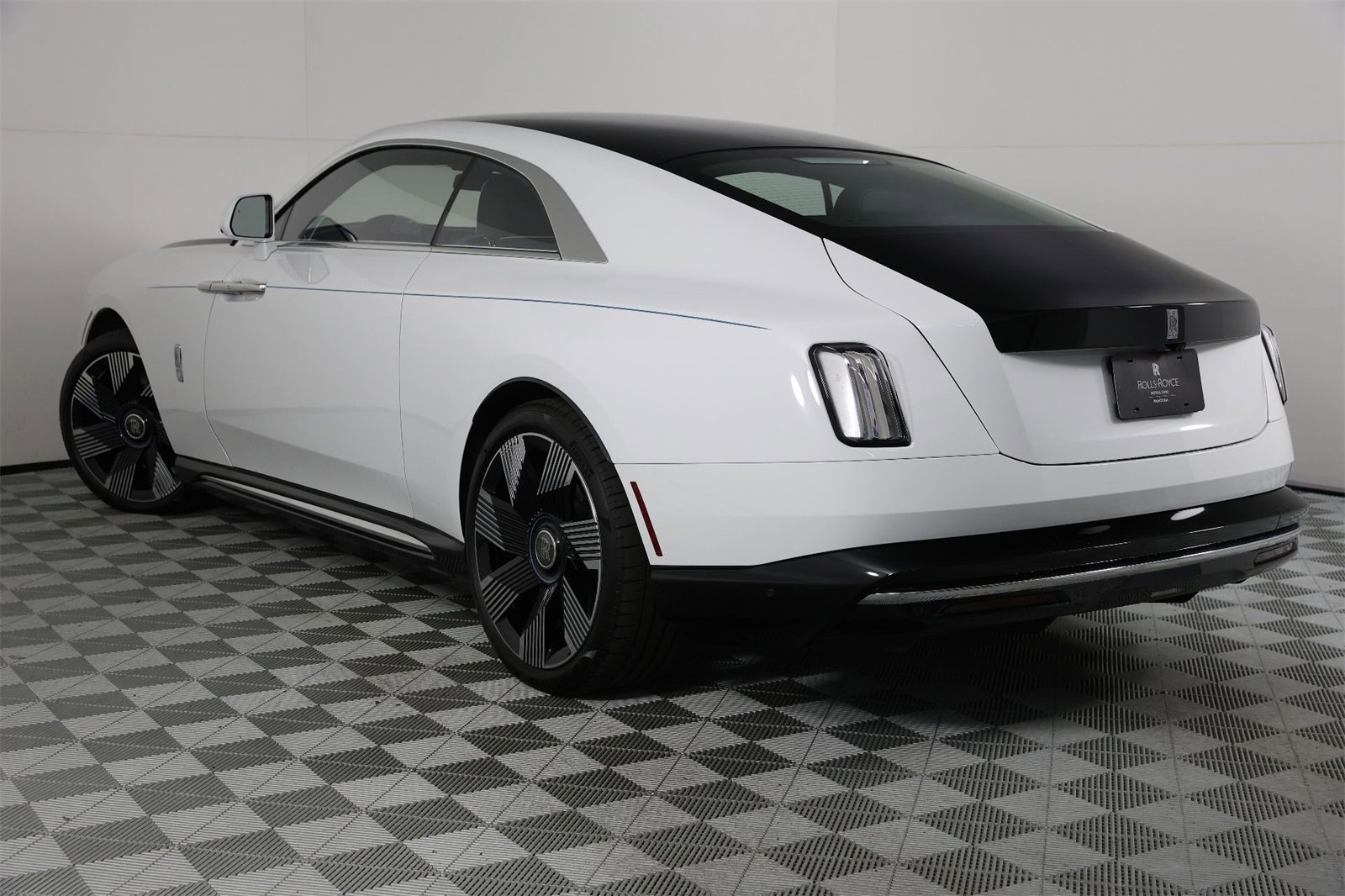 New 2025 Rolls-Royce Spectre w/ Spectre Launch Package image 3