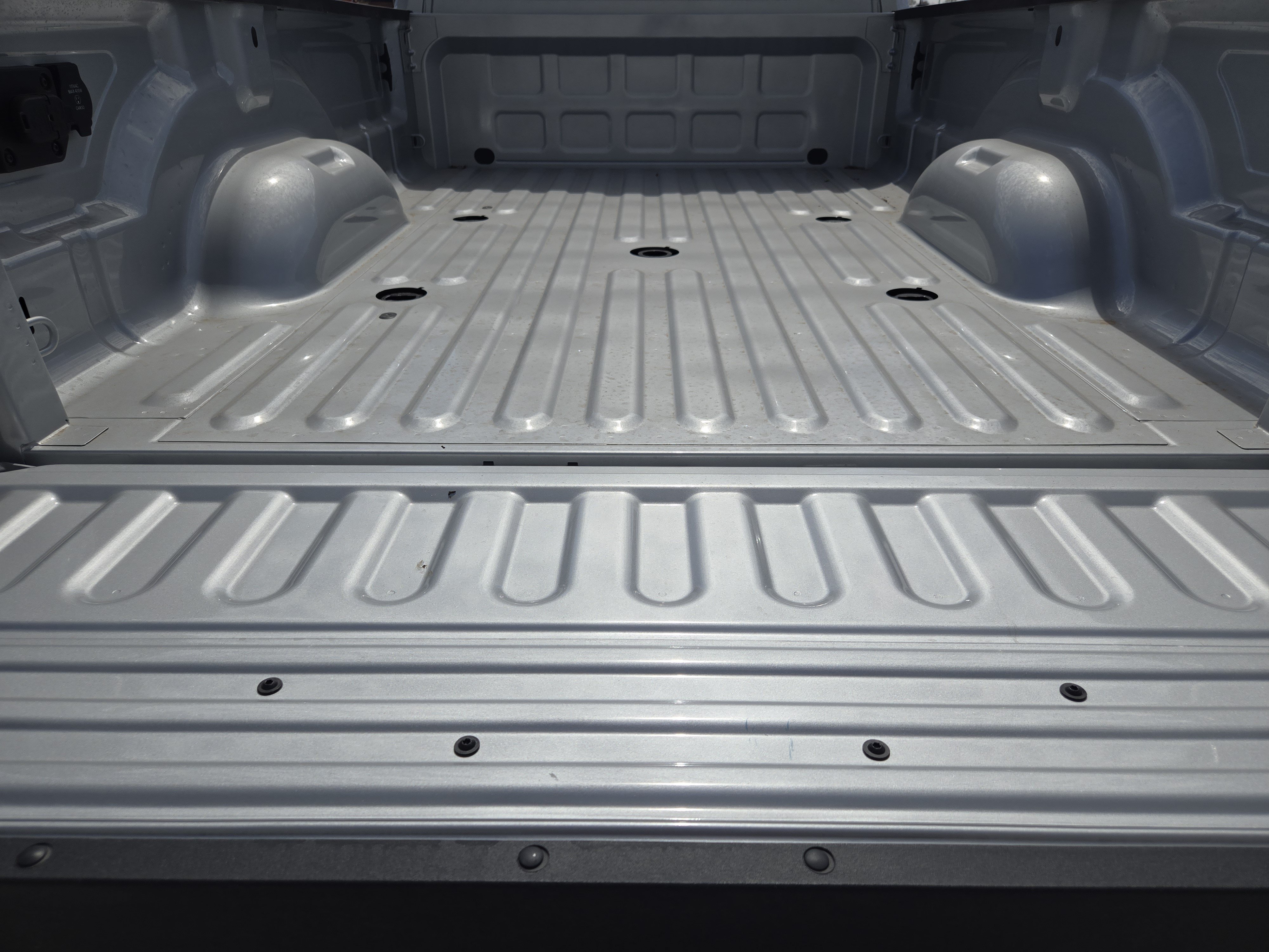 New 2026 RAM 3500 Tradesman AWD/4WD image 24