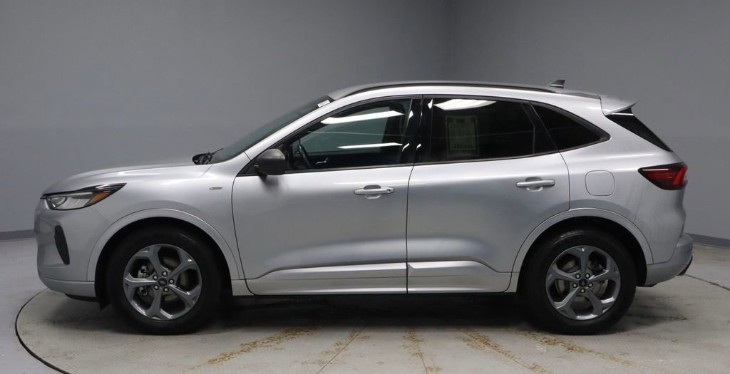 Certified 2023 Ford Escape ST-Line w/ Tech Pack #1 FWD image 8