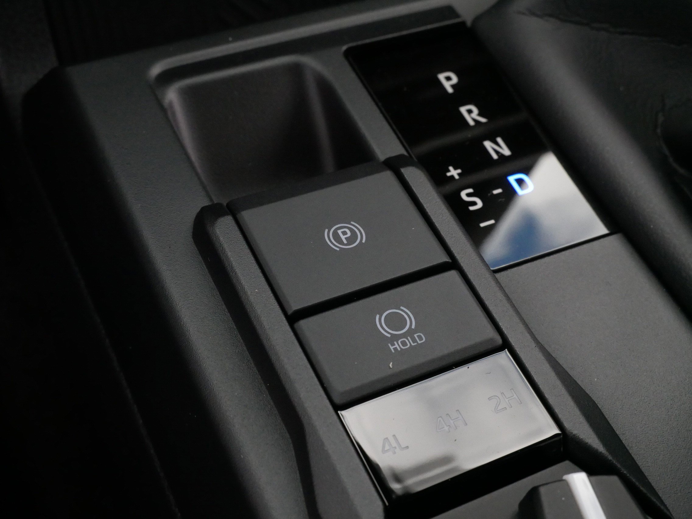 Certified 2025 Toyota 4Runner SR5 image 30