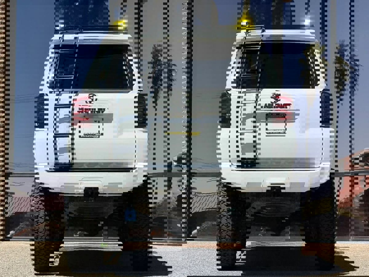 Used 2023 Toyota 4Runner SR5 Premium AWD/4WD image 10