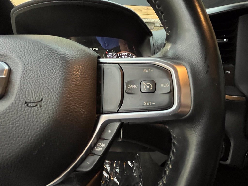 Used 2024 RAM 1500 Big Horn AWD/4WD image 31