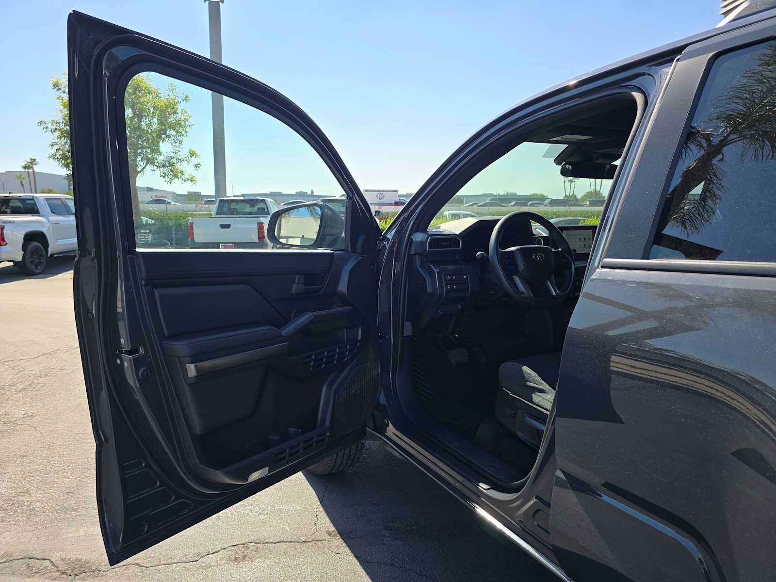 Used 2026 Toyota 4Runner SR5 RWD image 22