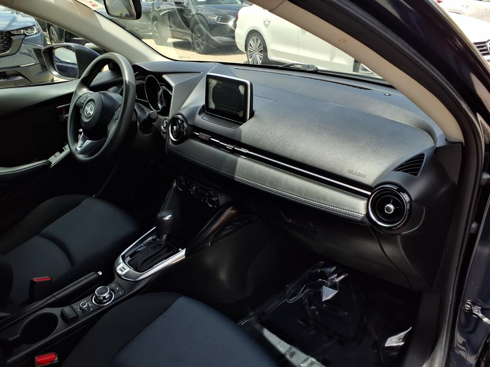 Used 2016 Scion iA FWD image 21