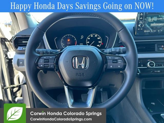 New 2025 Honda Pilot Touring image 13