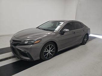 Used 2023 Toyota Camry SE w/ Convenience Package