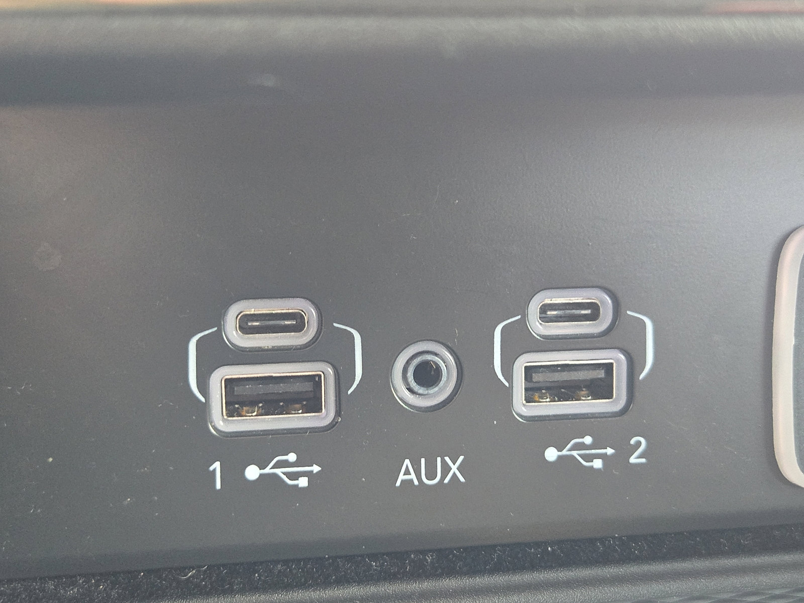 Used 2022 Jeep Grand Cherokee L Limited w/ Luxury Tech Group II image 19