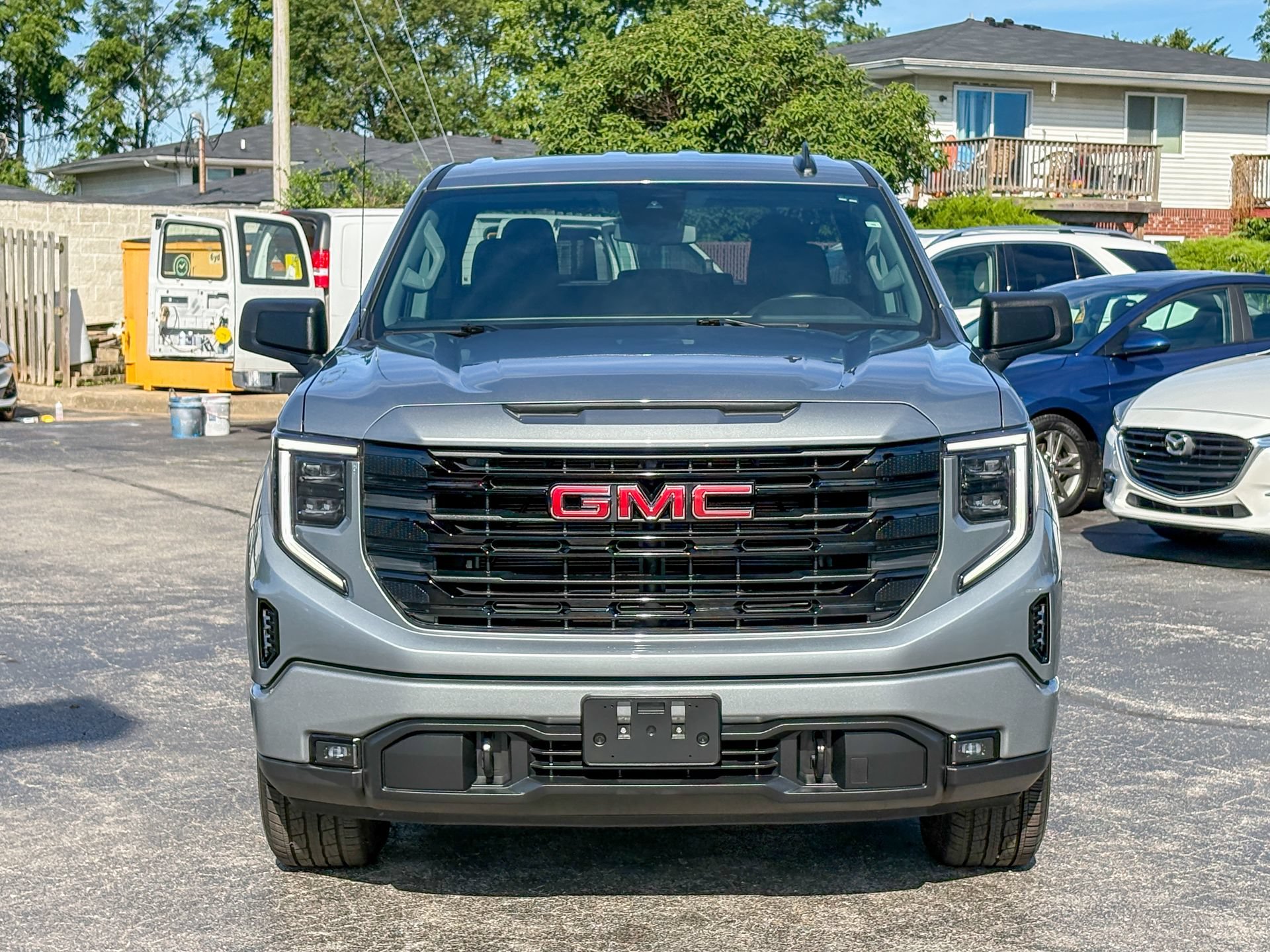 Used 2026 GMC Sierra 1500 Elevation AWD/4WD image 4