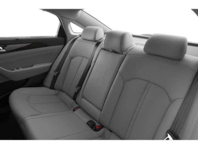 Used 2015 Hyundai Sonata Limited w/ Option Group 06 FWD image 17