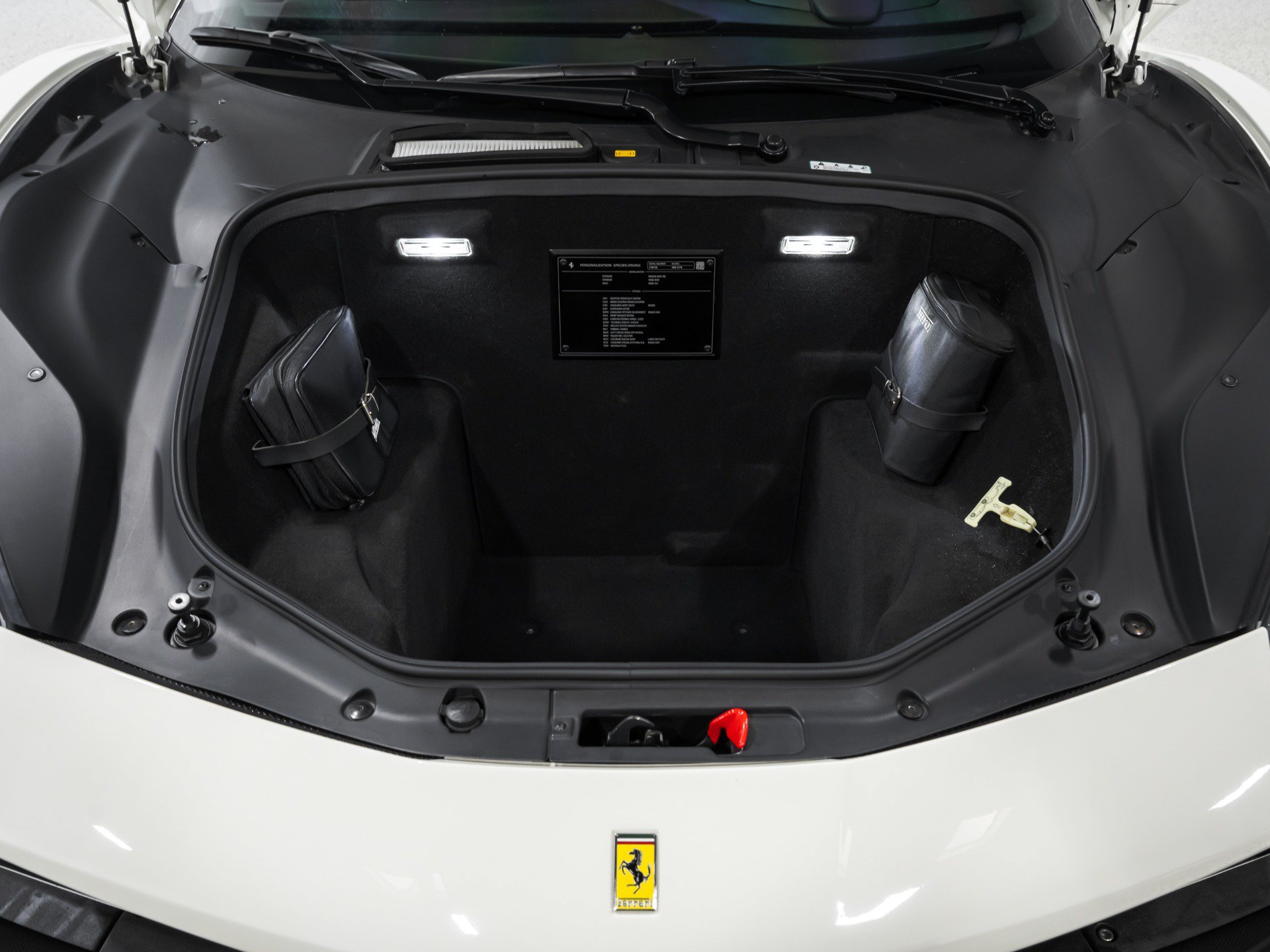 Used 2016 Ferrari 488 GTB RWD image 75
