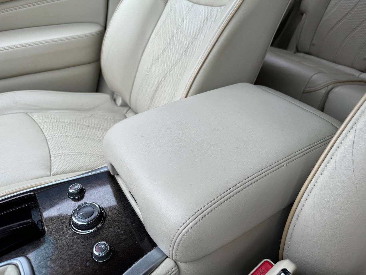 Used 2014 INFINITI QX60 AWD w/ Premium Package image 25