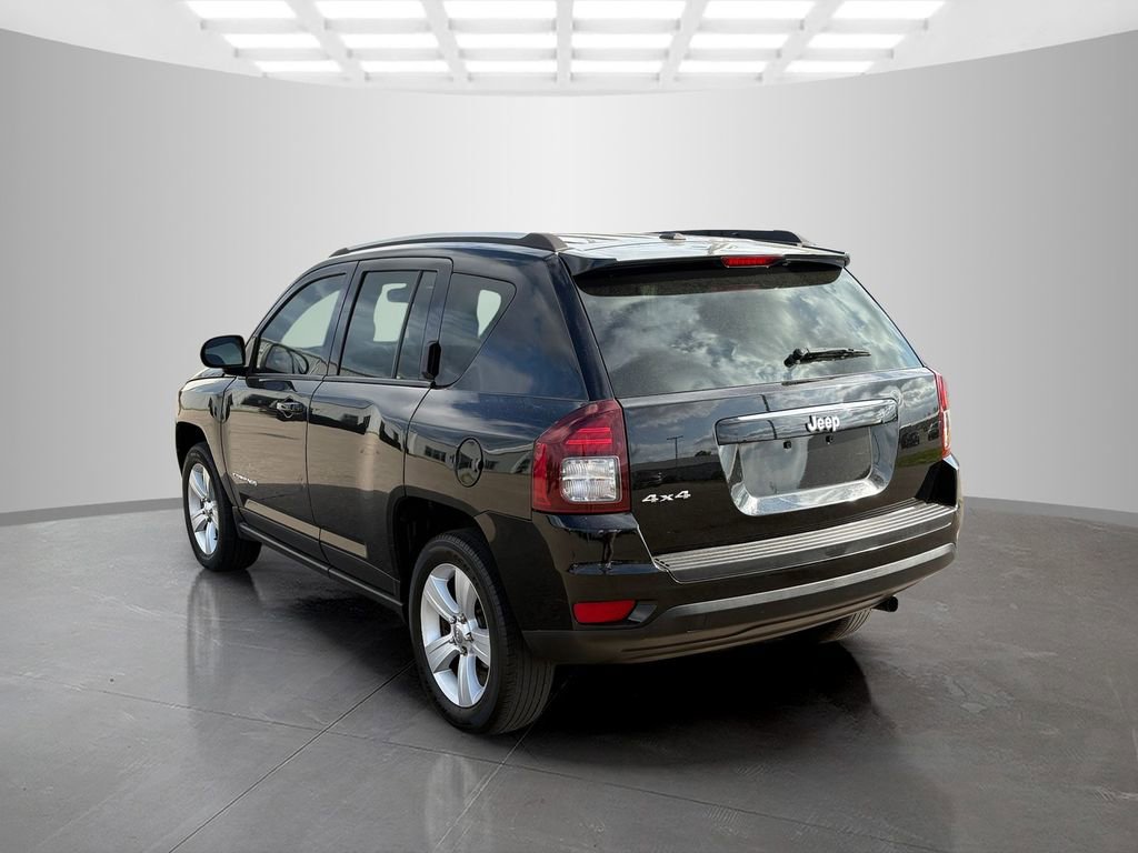 Used 2017 Jeep Compass Sport w/ Power Value Group image 4