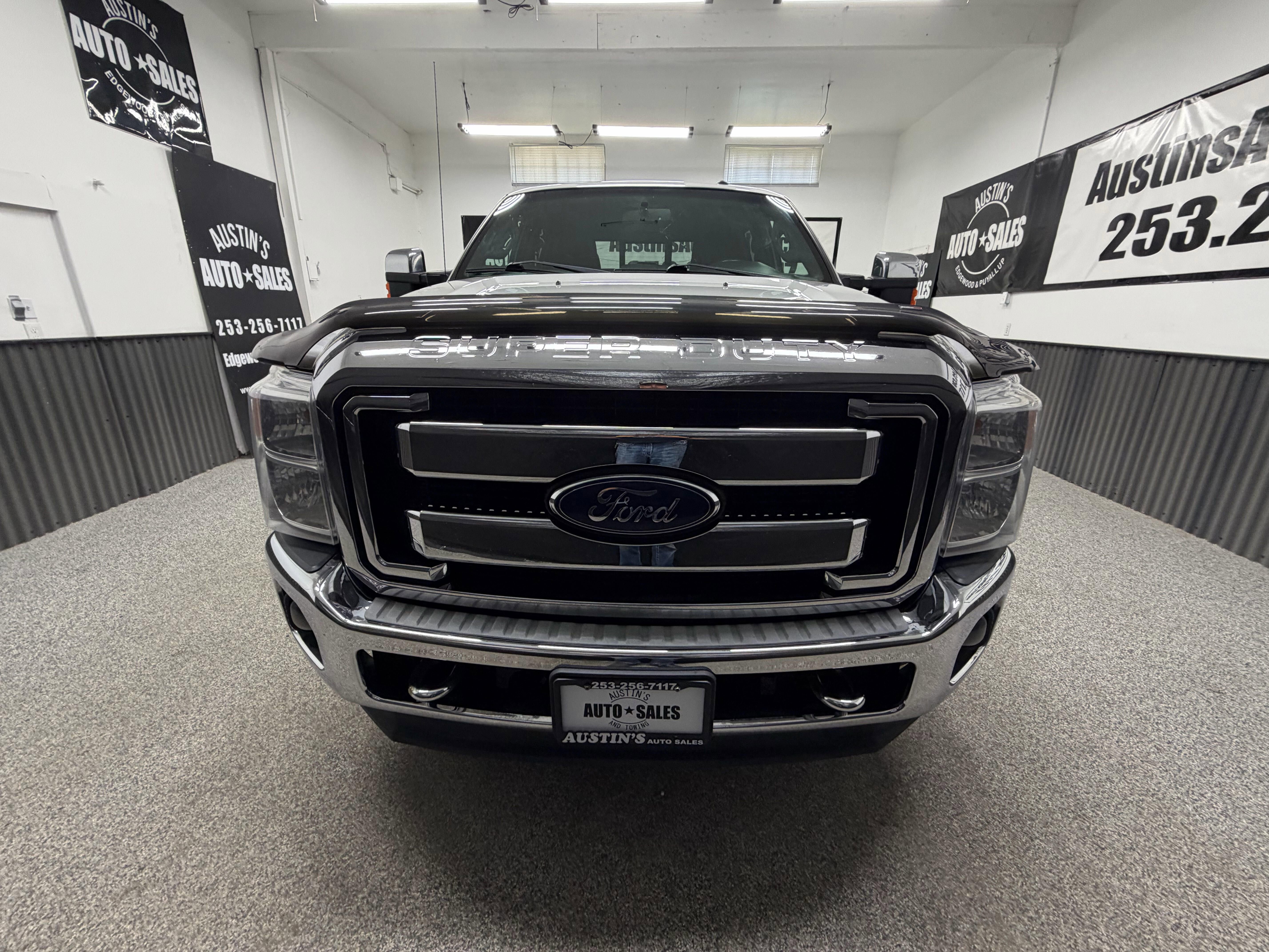 Used 2016 Ford F250 Platinum AWD/4WD image 5